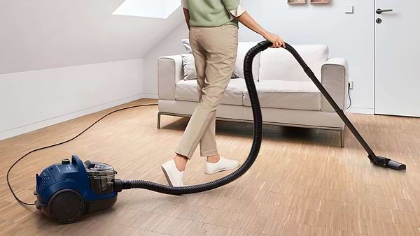Фото - Пилосос для сухого прибирання без мішка Bosch BGS21X320