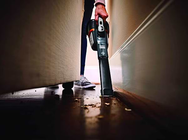 Фото - Пилосос ручний для дому Black&Decker BHHV520BT