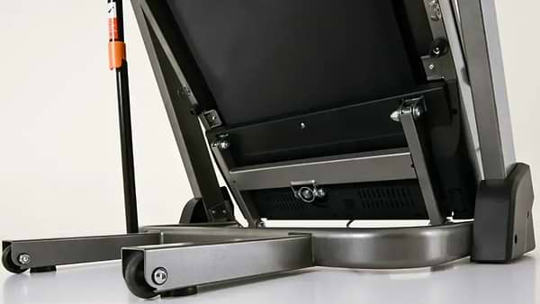 Фото - Бігова доріжка Toorx RAMBLER