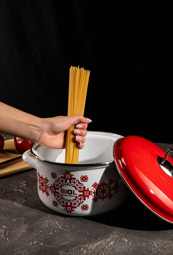 Фото - Кастрюля Biol CE20V2 3,1 л вышиванка красно-черная