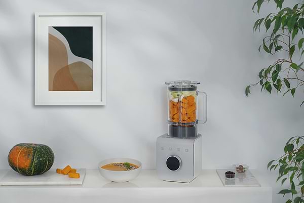 Фото - Блендер стационарный Smeg BLC01WHMEU