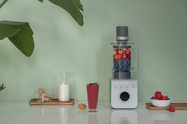 Фото - Блендер стационарный Smeg BLC02EGMEU