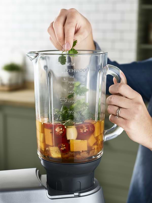 Фото - Кухонная машина Kenwood KVL8320S