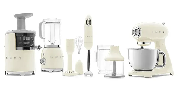 Фото - Блендер стаціонарний Smeg BLF01CREU (кремовий)