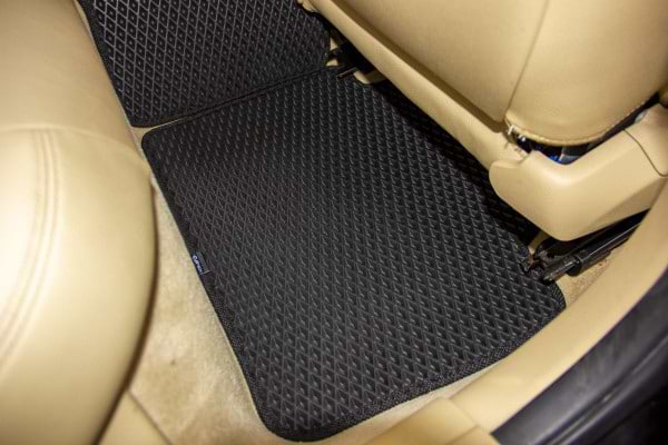 Фото - EVA килимки в салон авто EVAtech для 3 Series (F30) BMW 2012-2019 6 покоління Sedan EUBM319CB5RBB