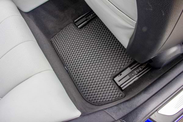 Фото - EVA коврики в салон авто EVAtech для 6 Series (F12) xDrive BMW 2011-2017 3 поколение Cabrio EU (BM43732P4BW4RBB)