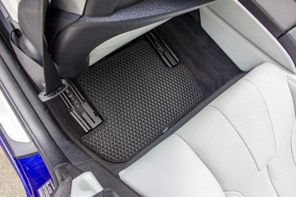 Фото - EVA коврики в салон авто EVAtech для 6 Series (F12) xDrive BMW 2011-2017 3 поколение Cabrio EU (BM43732P4BW4RBB)