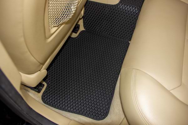 Фото - EVA килимки в салон авто EVAtech для 3 Series (F30) BMW 2012-2019 6 покоління Sedan EUBM319CB5RBB