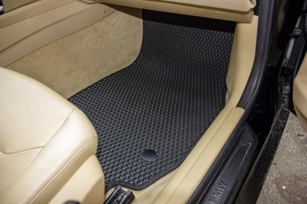 Фото - EVA килимки в салон авто EVAtech для 3 Series (F30) BMW 2012-2019 6 покоління Sedan EUBM319CB5RBB