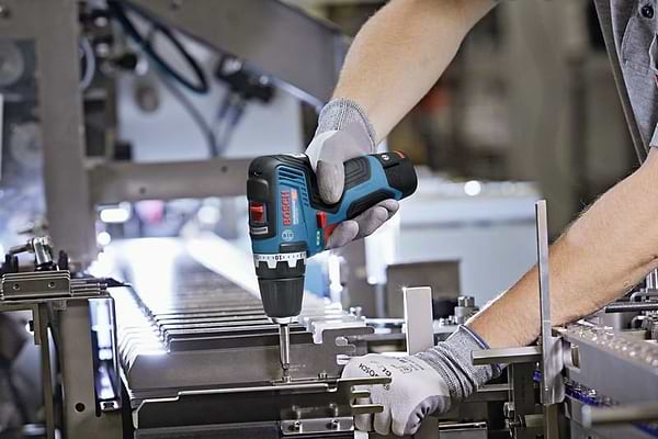 Фото - Шуруповерт Bosch GSR 12V-35 (0.601.9H8.002)