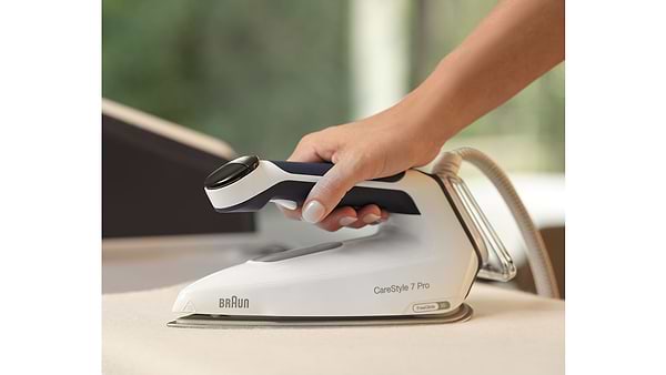Фото - Утюг с парогенератором Braun IS7282BL