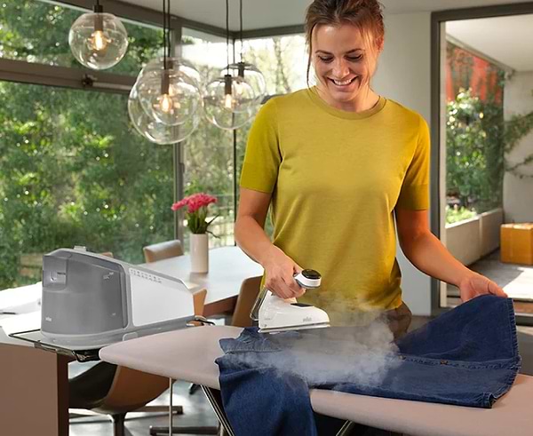 Фото - Утюг с парогенератором Braun IS7262GY