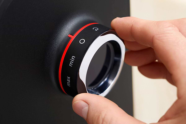 Фото - М'ясорубка Bosch MFWS660B