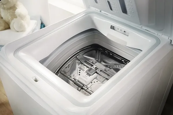 Фото - Стиральная машина Indesit BTW E71253P (EU)