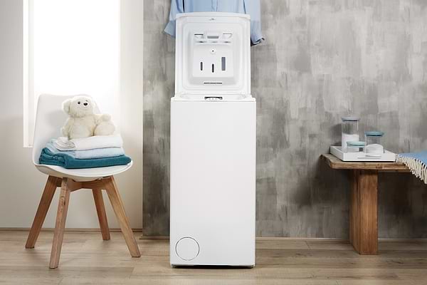 Фото - Стиральная машина Indesit BTW E71253P (EU)