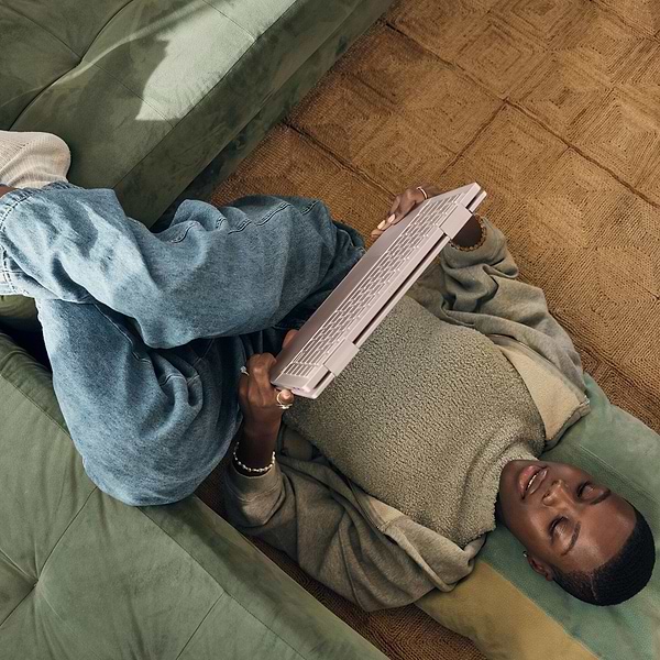 Фото - Ноутбук HP Pavilion x360 14-ek2006ua (BV5S3EA) Space Blue