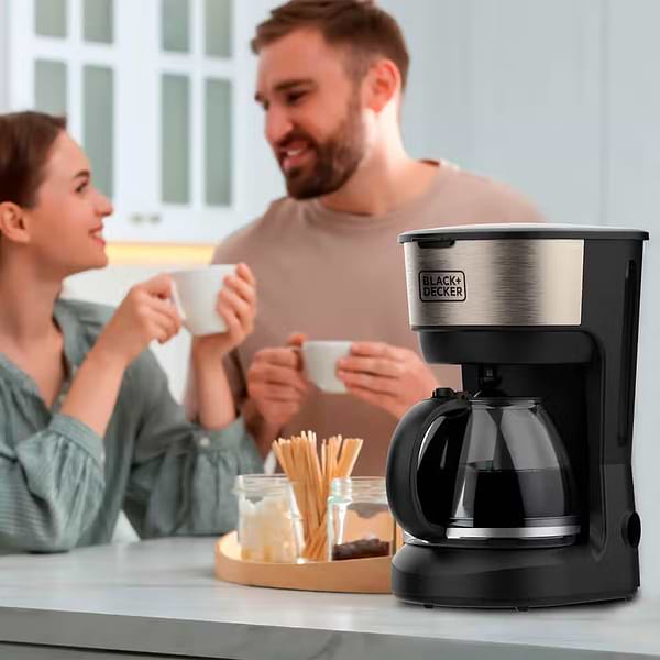 Фото - Кавоварка крапельна Black&Decker BXCO600E