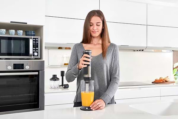 Фото - Блендер погружной Black&Decker BXHBA1500E