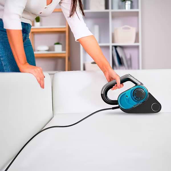 Фото - Пылесос ручной для дома Black&Decker BXMC400E