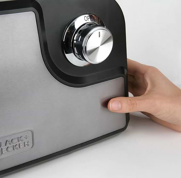 Фото - М'ясорубка Black&Decker BXMMA1000E