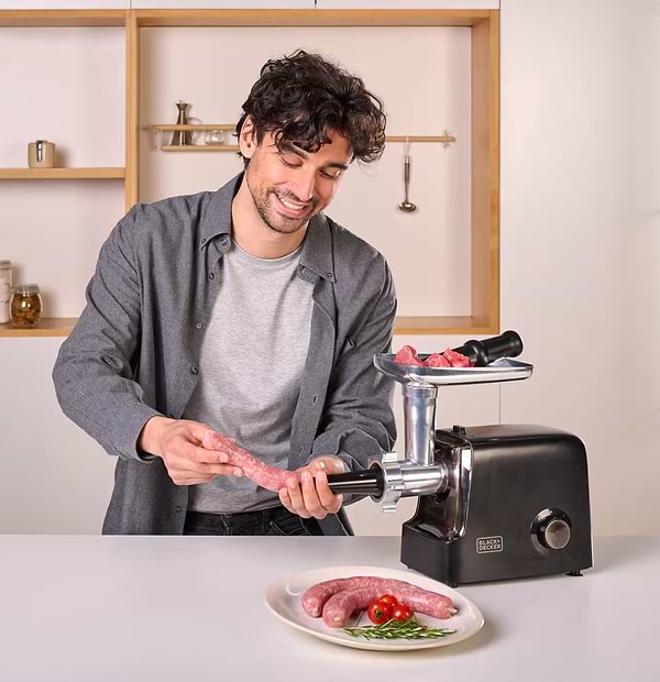 Фото - Мясорубка Black&Decker BXMMA2200E