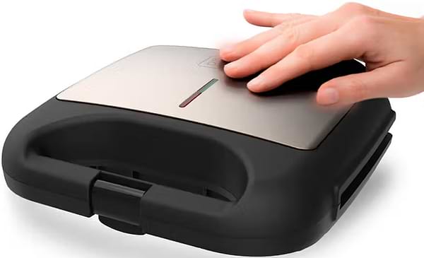 Фото - Бутербродниця Black&Decker BXSA753E