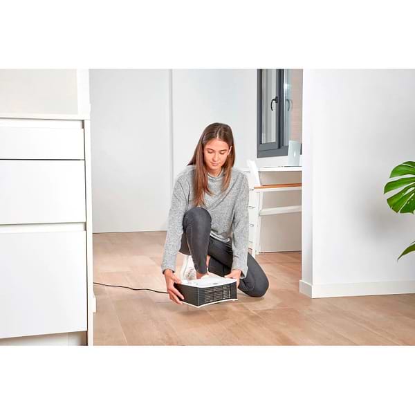 Фото - Тепловентилятор Black&Decker BXSH2001E