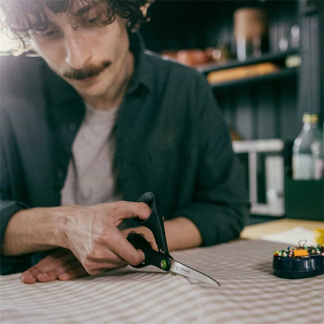 Фото - Ножницы кухонные Fiskars ReNew 21 см (1074547)