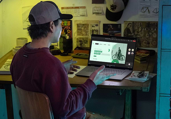 Фото - Ноутбук HP OmniBook X Flip x360 16-ar0003ua (C3VD3EA) Silver