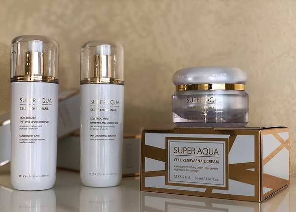 Фото - Лосьон для лица Missha Super Aqua Cell Renew Snail 130 мл (8809581458567)