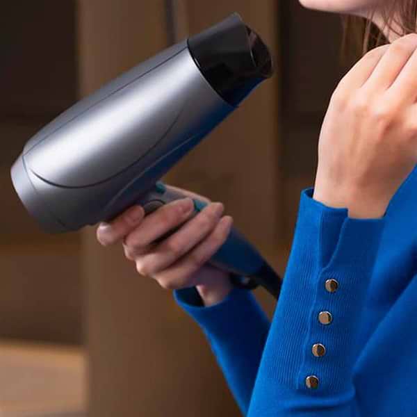 Фото - Фен Cecotec Bamba Ionicare Power&Go Black (CCTC-04327)