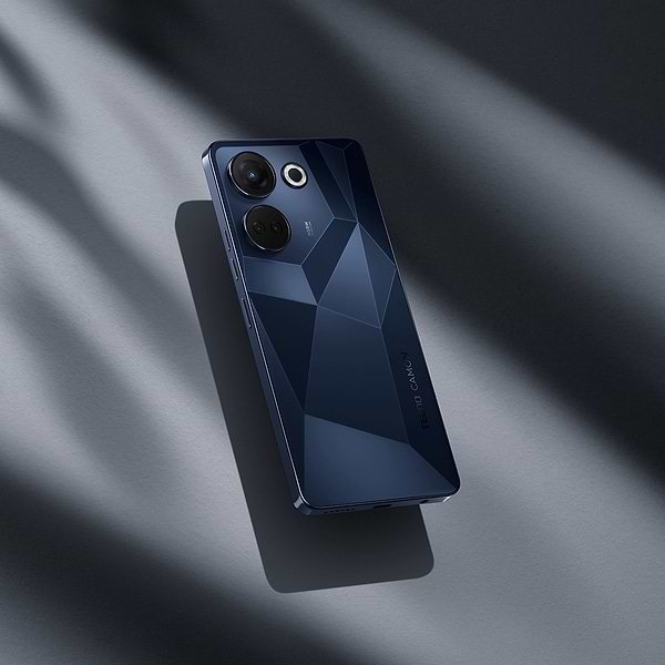 Фото - Смартфон Tecno CAMON 20 Pro 8/256Gb  Predawn Black (CK7n)
