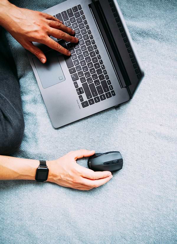 Фото - Смарт-часы Canyon CNS-SW72BB