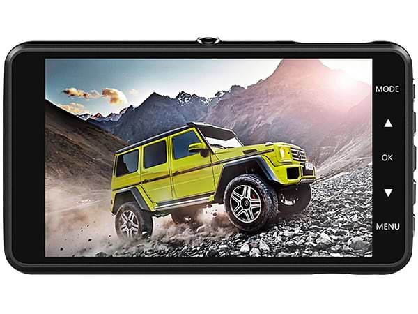 Фото - Відеореєстратор CarCam T700