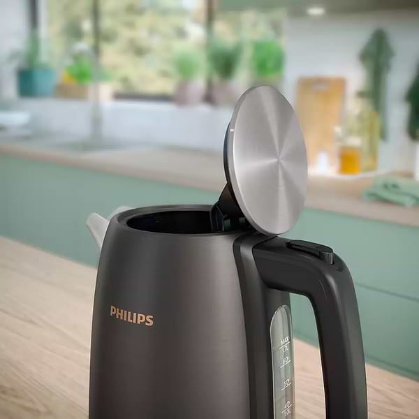 Фото - Электрический чайник Philips HD9352/30