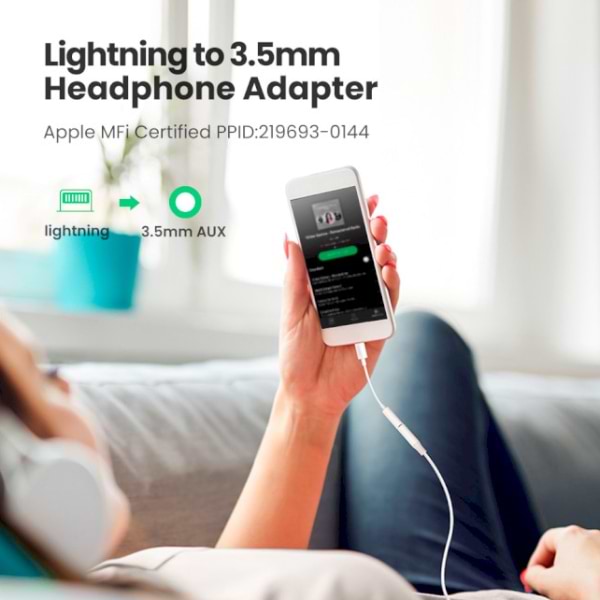 Фото - Перехідник аудіо UGREEN Lightning to 3.5 mm US212 (30759)
