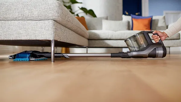 Фото - Уценка - Пылесос ручной для дома Philips XC8349/01