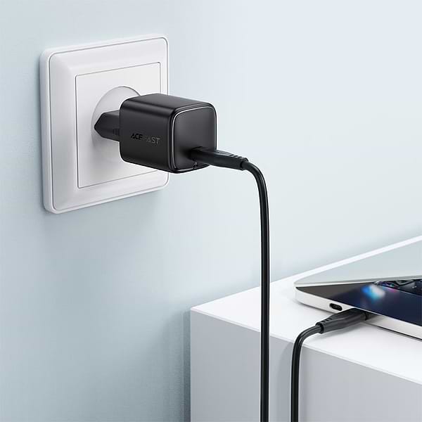 Фото - Сетевое зарядное устройство AceFast 1xUSB-C 45W Gan A119 Fast Charger (6974316285007)