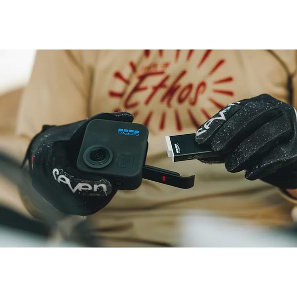 Фото - Экшн-камера GoPro MAX 2 (CHDHZ-203-RW)