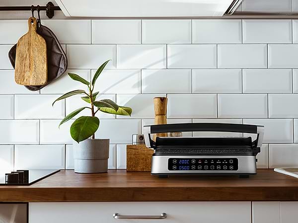 Фото - Мікропошкодження - Гриль-барбекю електричний Zeegma GRILL CHEF 2.0 SILVER