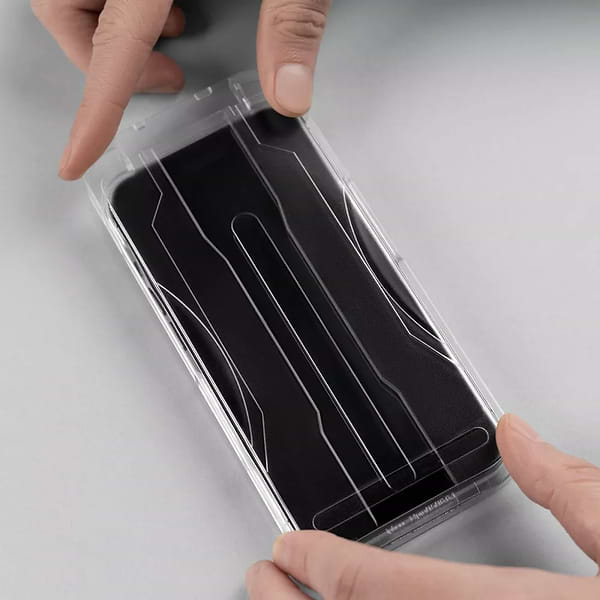 Фото - Захисне скло для смартфону Proove Privacy 360 Installation Box iPhone 14 Pro/15/16 black (PG360I14P001)