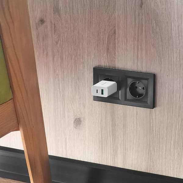 Фото - Сетевое зарядное устройство Proove Rapid 20W Type-C + USB White (349150003)