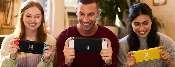 Фото - Игровая приставка портативная Nintendo Switch OLED (White)