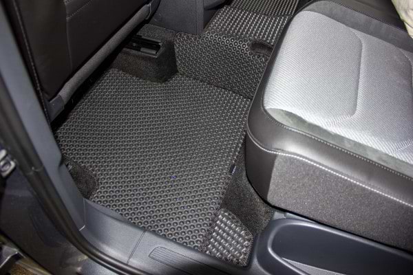 Фото - Килимки з екошкіри в салон авто EVAtech ECO для Tiguan (Mk 2) Volkswagen 2016-2020 2 покоління SUV EU VW31492CJ7AV4BBB