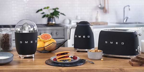Фото - Тостер Smeg TSF01BLMEU