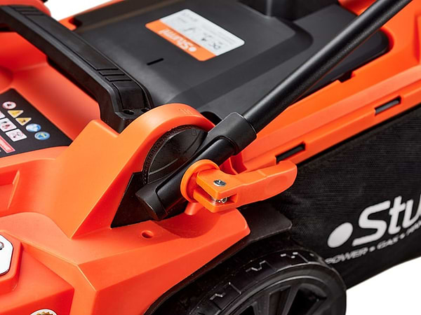 Фото - Газонокосарка акумуляторна Sturm CL4437CL 36В 370 мм