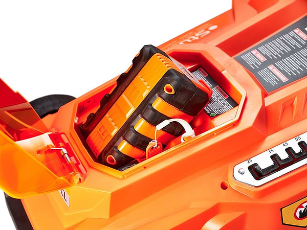 Фото - Газонокосарка акумуляторна Sturm CL4437CL 36В 370 мм