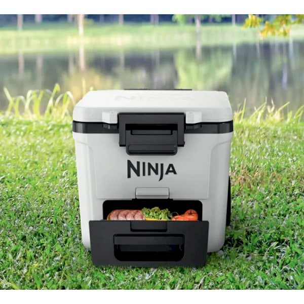 Фото - Термобокс Ninja FrostVault 28L Hard Coole (FB230EUWH)