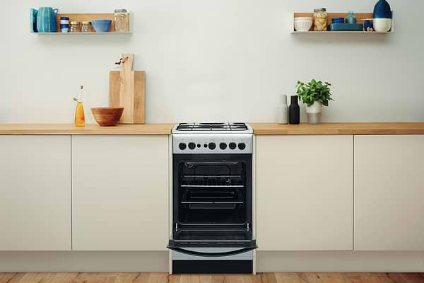 Фото - Плита газовая Indesit IS5G1PMX/E