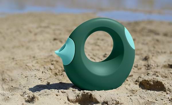 Фото - Лейка для игры в песочнице Quut Cana Green/Blue (171430)